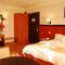 Отель The Orchard Cebu Hotel & Suites