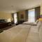 Отель Lotte City Hotel Tashkent Palace