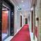 Отель Hotel Iris
