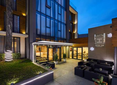 Отель Iveria Inn