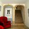 Отель Locals Hostel & Suites