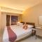 Отель Kowloon Harbourfront Hotel