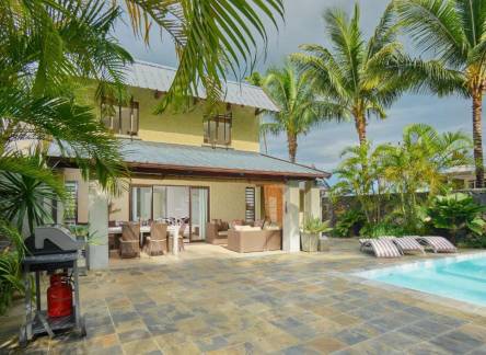 Отель Bel Azur Beach Residence by LOV, Trou-aux-Biches