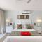 Отель Bel Azur Beach Residence by LOV, Trou-aux-Biches