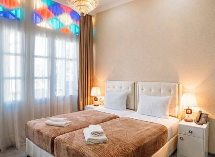 Отель Hotel Aivani