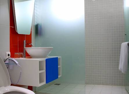 Отель Berry Glee Hotel