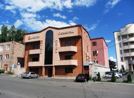 Отель Primer Hotel