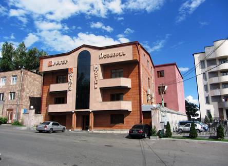 Отель Primer Hotel