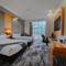 Отель The Waterfront Hotel, Kuching