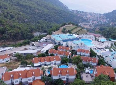 Отель Golden Life Heights Deluxe Suite Hotel