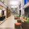 Отель J4 Hotels Legian