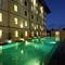 Отель POP! Hotel Kuta Beach