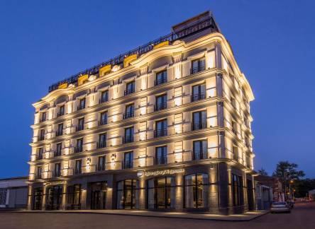 Отель Best Western Kutaisi