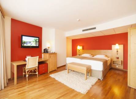 Отель Rogner Hotel Tirana
