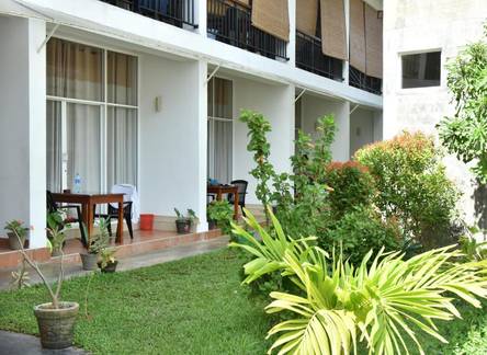Отель Walawwa Watta Resort