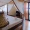 Отель Arabian Nights Suites