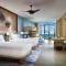 Отель Crowne Plaza Sanya Haitang Bay Resort