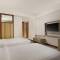 Отель Fairfield By Marriott Bali Legian