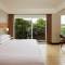 Отель Fairfield By Marriott Bali Legian
