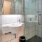 Отель Tune Hotel Kuala Lumpur