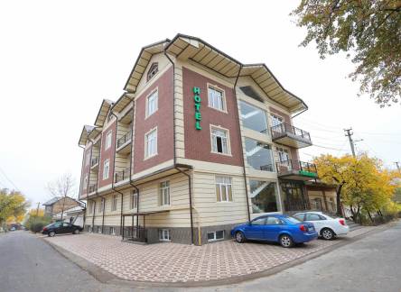 Отель Tourist Inn Hotel