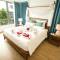 Отель Sunset Sanato Resort & Villas