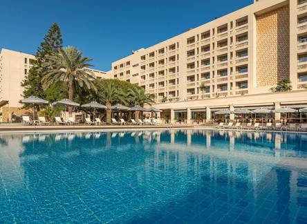Отель The Landmark Nicosia