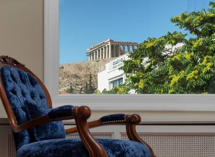 Отель Noble Suites Apart