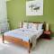 Отель Anse La Mouche Holiday Apartments