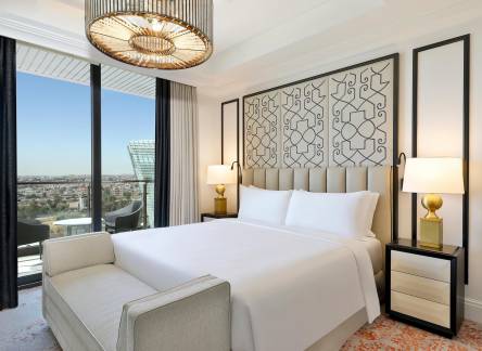 Отель The St. Regis Amman