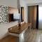 Отель The Sansa Hotel & Spa