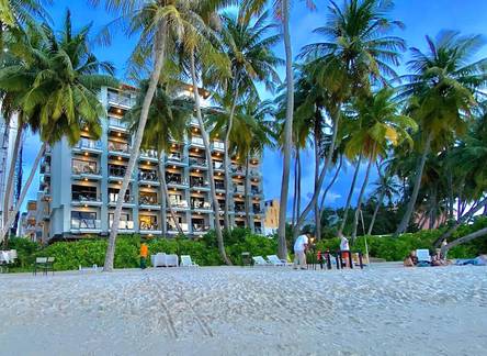 Отель Kaani Grand Seaview
