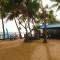 Отель Dalawella Beach Resort