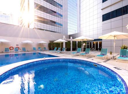 Отель Premier Inn Abu Dhabi Capital Centre