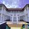 Отель The Trawangan Resort