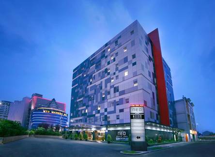 Отель Neo Hotel Mangga Dua
