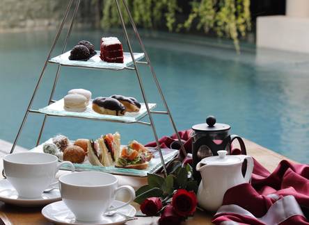 Отель Berry Amour Romantic Villas