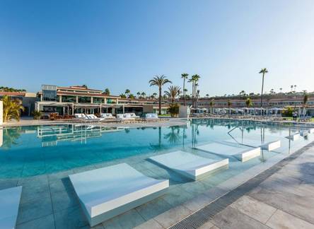 Отель Kumara Serenoa By Lopesan Hotels