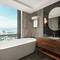 Отель Vinpearl Luxury Landmark 81