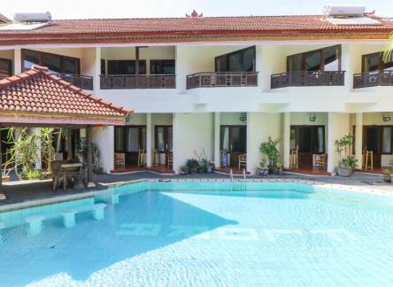 Отель The Flora Kuta Bali