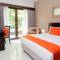 Отель The Pavilion Hotel Kuta