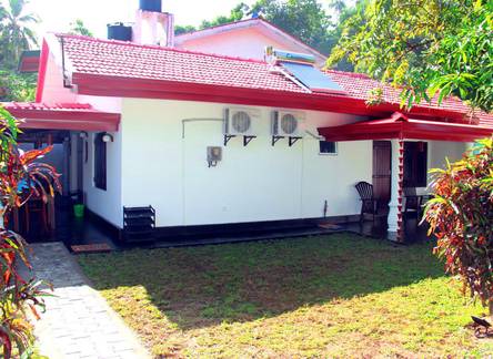 Отель Sooriya Sewana Guest House