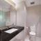 Отель Hotel NEO+ Kuta Legian