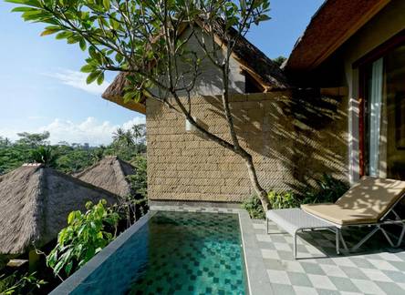 Отель Tejaprana Resort & Spa