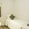 Отель Parkroyal Serviced Suites Singapore