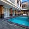 Отель Lotus Tirta Seminyak