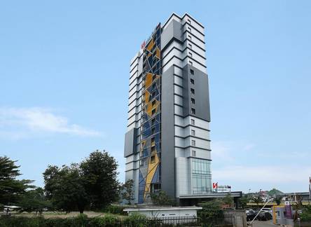 Отель Swiss-Belinn Simatupang