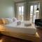 Отель Green Heart Hostel