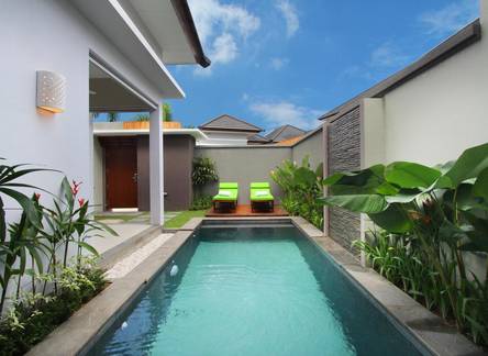 Отель Maharaja Villas Seminyak