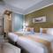 Отель Aston Inn Mataram